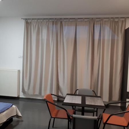 Kertvarosi Apartman تيساويفاروس المظهر الخارجي الصورة