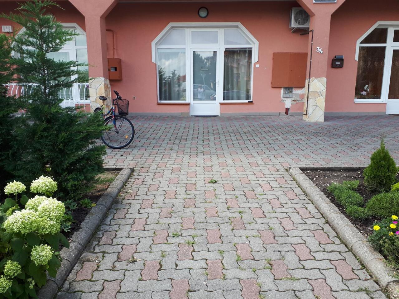 Kertvarosi Apartman تيساويفاروس المظهر الخارجي الصورة